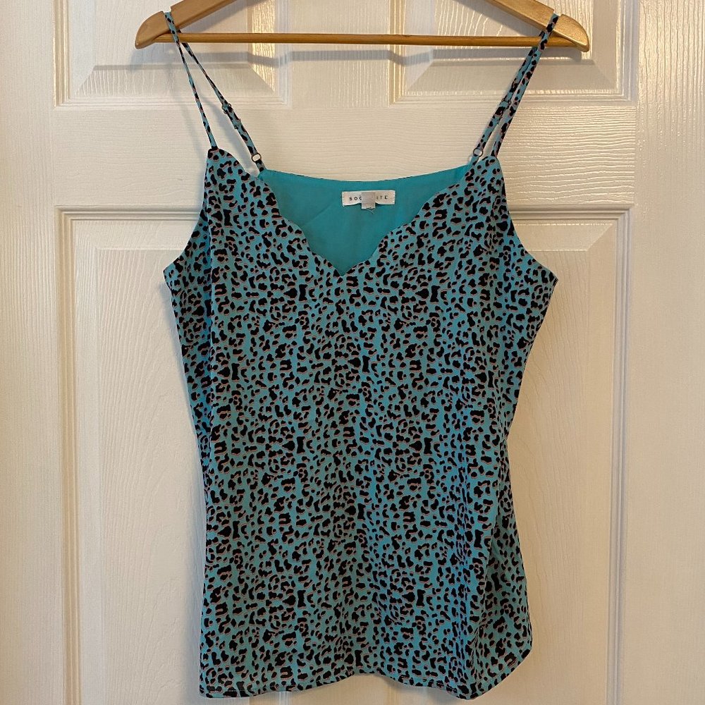 Socialite Scallop Cami Blue Animal Print - Size Large - NWOT